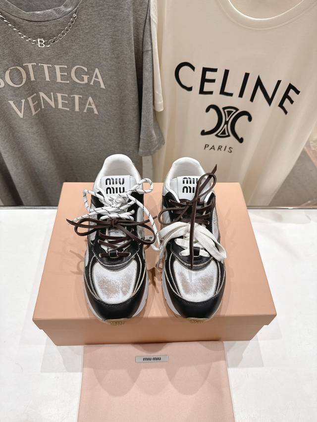 Miu Miu New Retro And Distressed Forrest Gander Training Shoes Thick-Soled Casua