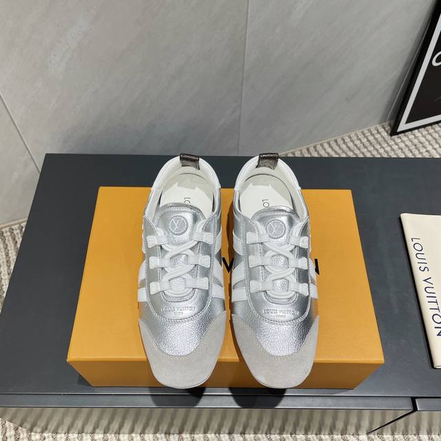 Factory: Top Exclusive Debut For Men And Women Couple Color Matching Casual Shoe