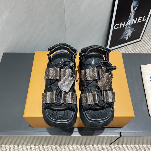 Factory: Exclusive Top Version L*V Donkey Brand 2025Vs Summer Latest Hot-Selling