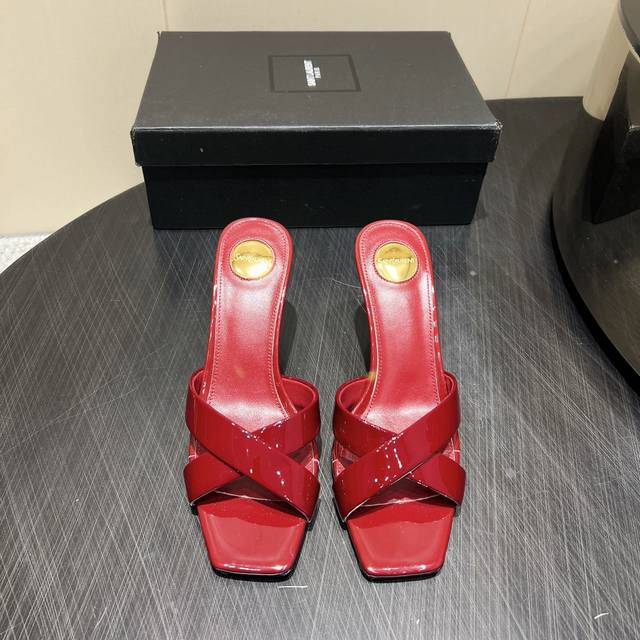 Factory: Exclusive Top Version Saint Laurent 2025 Spring And Summer New Series P