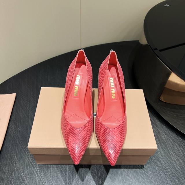 Factory: Exclusive Top Version Miumiu Miu Miu 2025Vs Spring And Summer Latest Ca