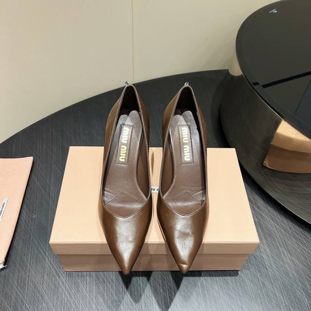 Factory: Exclusive Top Version Miumiu Miu Miu 2025Vs Spring And Summer Latest Ca