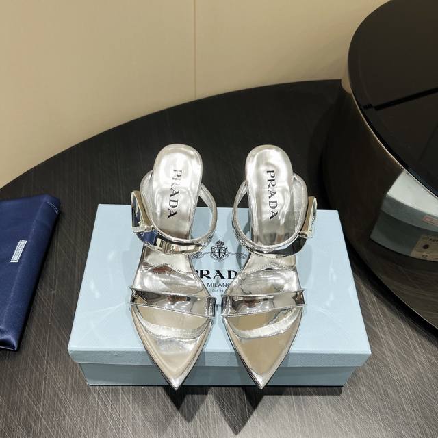 Factory: Exclusive Top Version Pra*D Prada 2025Vs Spring And Summer Latest Catwa