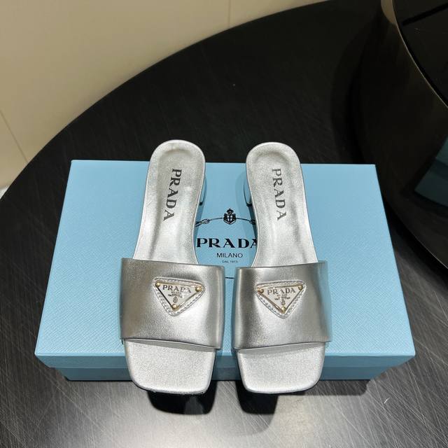 Factory: Exclusive Top Version Pra*D Prada 2025Vs Spring And Summer Latest Catwa