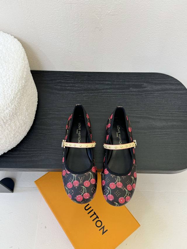 louis Vuitton Ss25 New Arrival Lv Donkey Brand Spring And Summer Series Mary