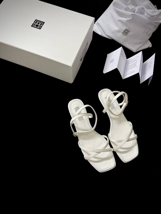 totem* New Product Is A Vivid Interpretation Of Minimalist Aesthetics. The Ne