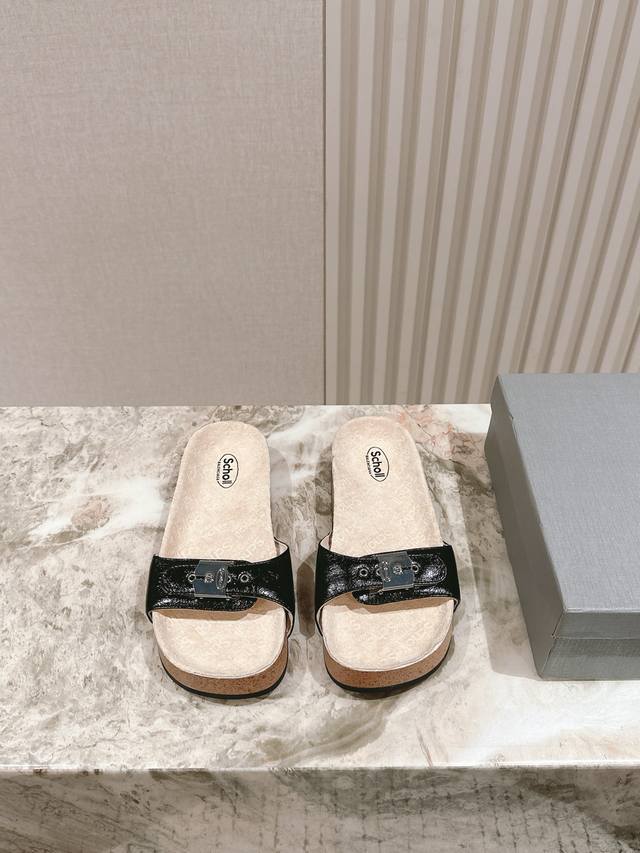 New Scholl Slippers From Balenciaga Authentic Product, Developed And Reproduced