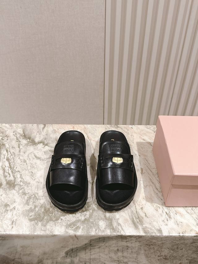 Slippers 225 Miu Miu's New Sandal Series Is Now Available The Latest Model From