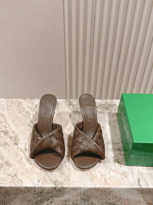 bv Blink Lambskin Series Slippers Lambskin Filled With Comfortable Sponge Thi