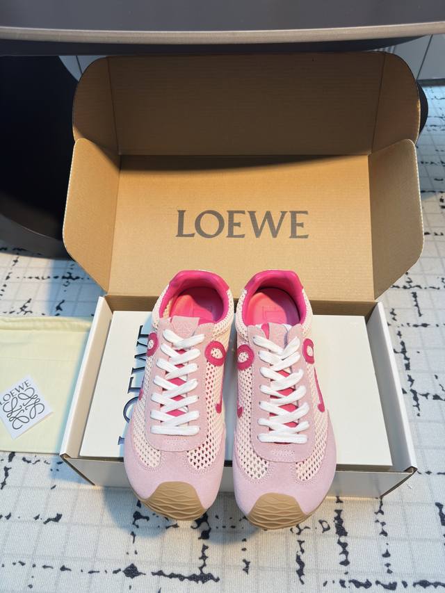 loewe 2025 Paris Fashion Week New Balletrunner Ballet Sneakers Forrest Gump S