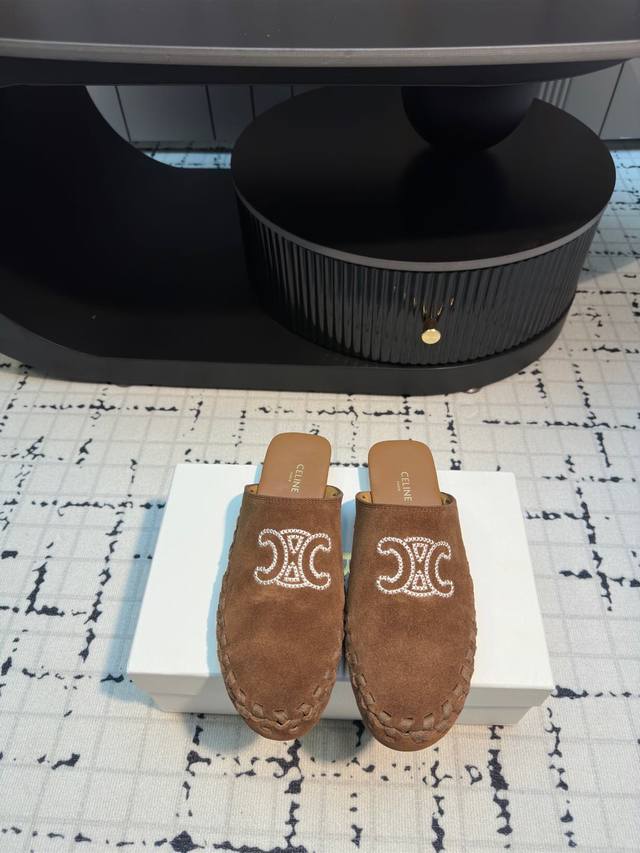 celine 2025 Spring And Summer New Embroidered Lettered Closed Toe Flat Mule S