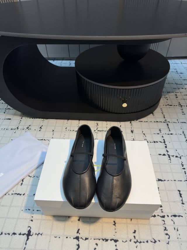 New Style Flat Grandma Shoes Ballet Shoes The Lambskin Is Soft, Delicate, Light,