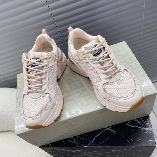 ggdb~~Golden Goose Deluxe Brand~~ Light Star The World's First Couple's Daddy