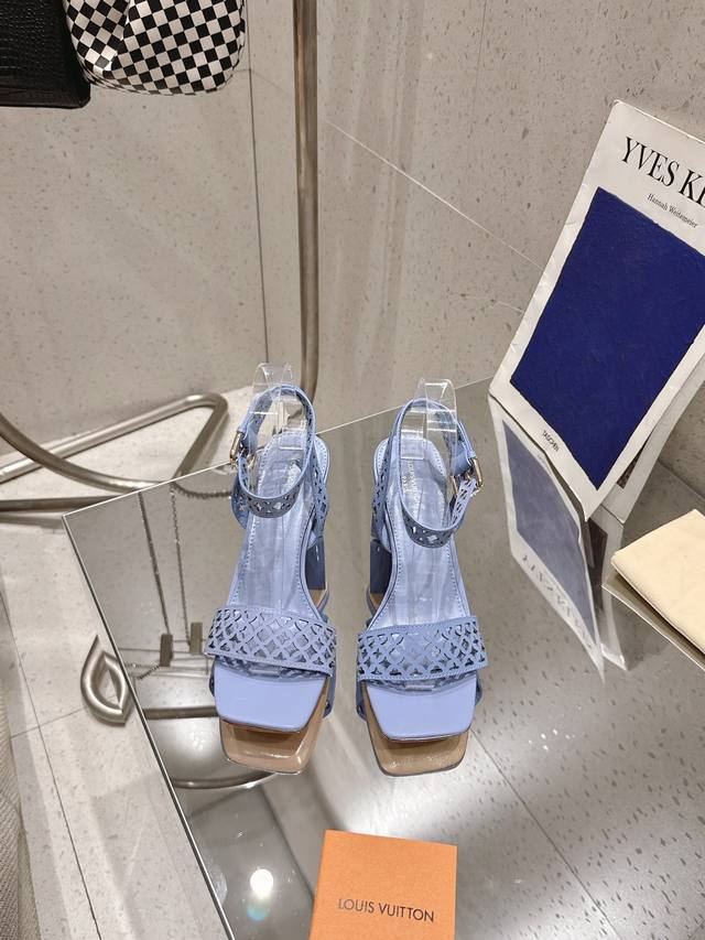 lv Plum Blossom Heel Sandals New Summer Model From Lv, Top Version This Silho
