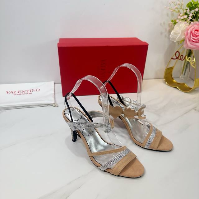 Factory Valentino Valentino 2025Ss Early Spring New Product Valentino Garavani's