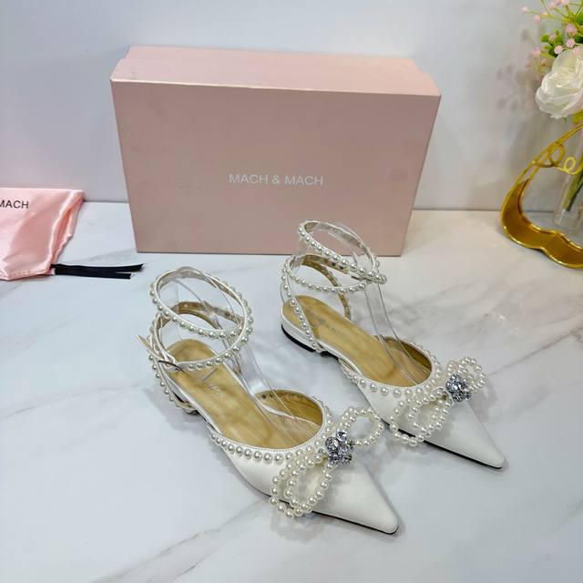 Factory 2025 Small Butterfly Diamond Brings Many Surprises. Use The New Butterfl