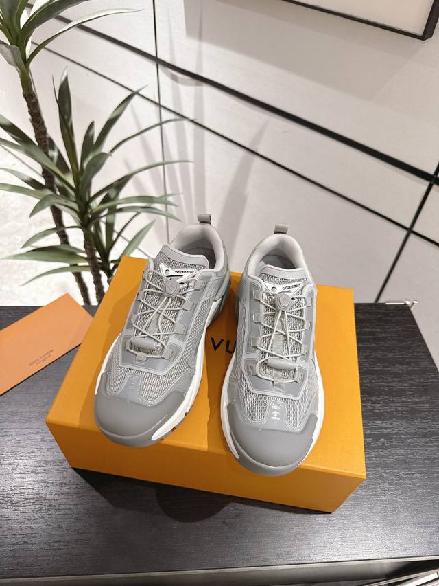 Top Version Lv Louis Vuitton L's Runner Tatic Series Thick-Soled Casual Sports S