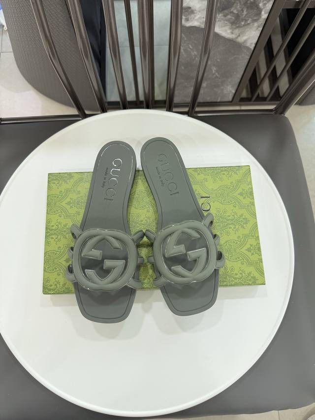 New Color Original Tpu Material With Bright Version Size:35-42 Single Code Singl