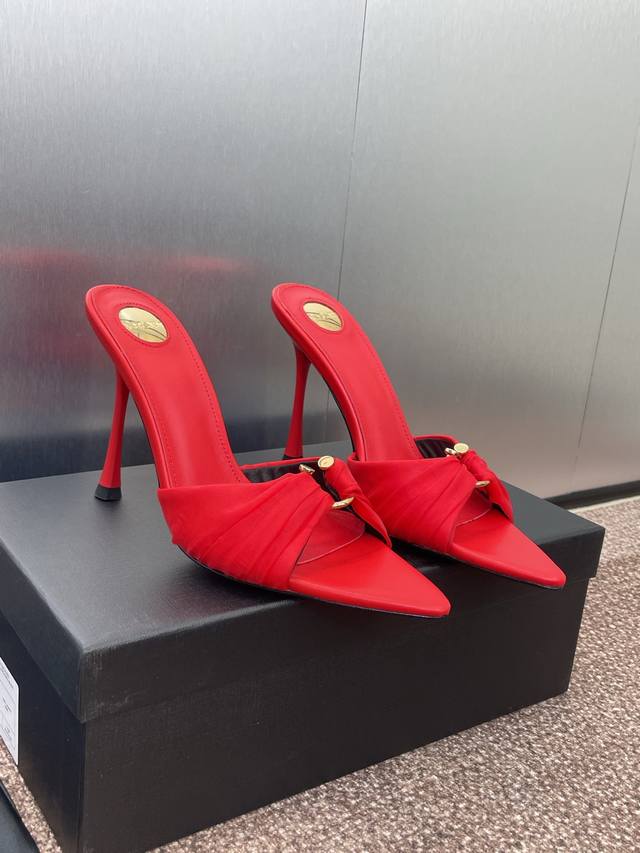 Factory P Price P Saint Laurent Paris 2025 Spring And Summer New High-Heeled Wom