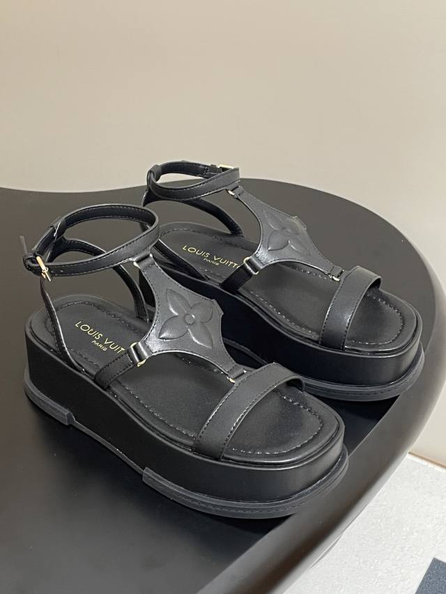 25Ss New Spring And Summer Louis Vuiteeon Lv Maya Flatform Sandals, Waterproo