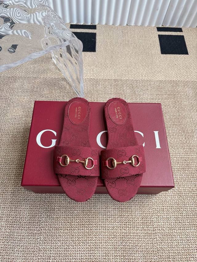gucci Horsebit Women's Slippers These Sandals Are Crafted From Gg Canvas With