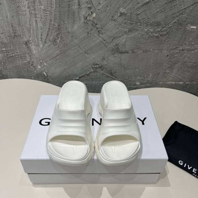 givench* Givenchy's New Spring And Summer Marshmallow Thick-Soled Wedge-Heele