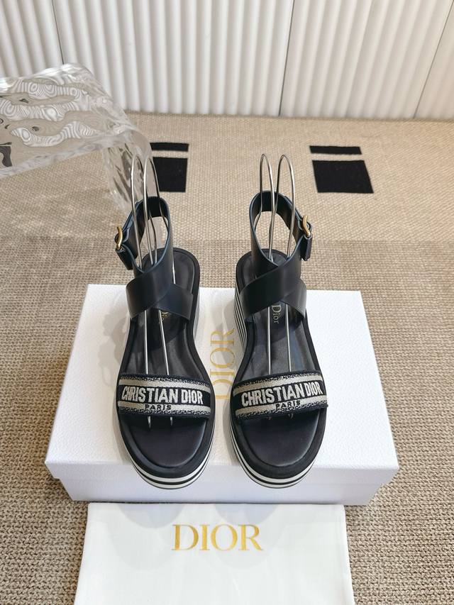 dior 25Ss Early Spring New Ay Wedge Heel Embroidered Striped Thick-Soled Sand