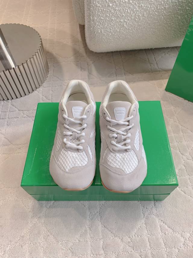 Factory Price P Unisex Bottega Venet's Newest Orbit Sneakers Are Available In Th