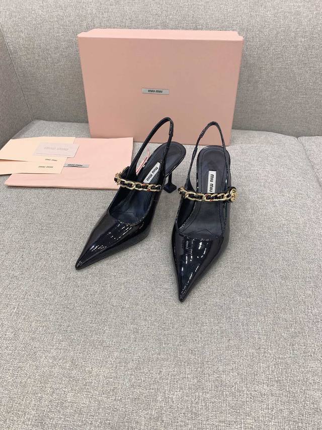 Sandals Single Shoes Miu New Pointed Toe Hollow Kitten Heels Classic Chain Decor