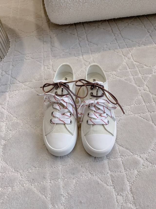 Factory Price P Miu New Canvas Casual Shoes Are So Beautiful To Wear. They Can B