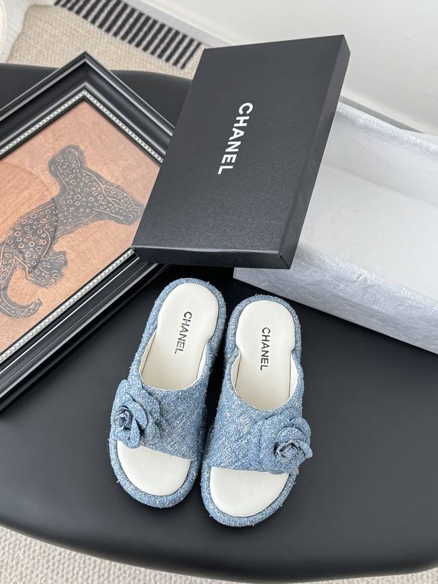 chanel 25C New Wedge Heel Slippers Series Slip-On Series Upper Suede Lining S