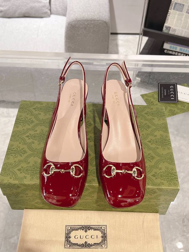 gucci Women's Horsebit Lace-Up Sandals This Pair Of Pumps Is Crafted From Pat