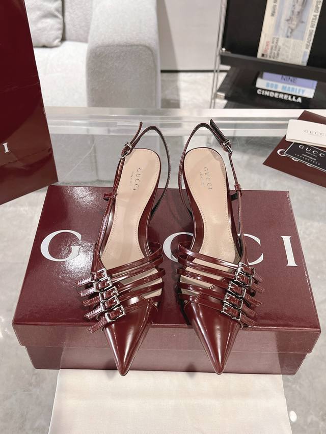 gucci Buckled Shallow-Mouth Shoes High-Heeled Shoes Early Autumn Series New P