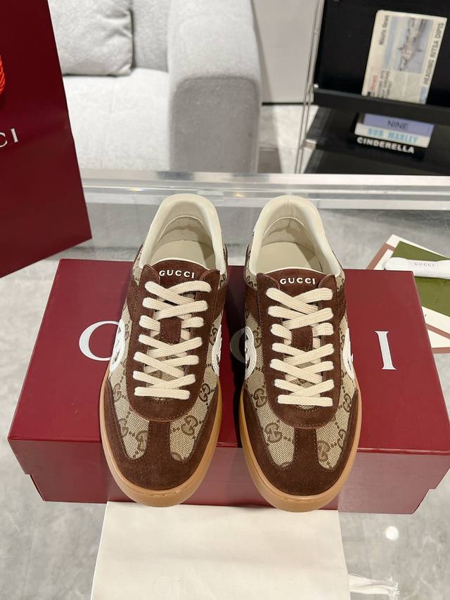 gucci New Couple's Double G Casual Shoes, White Shoes This Pair Of Shoes Is M