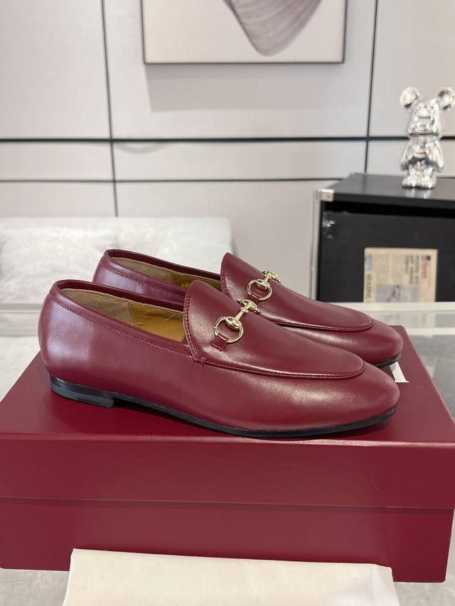 gucci Jordaan Women's Loafersas An Outstanding Representative Of Gucci's Desi