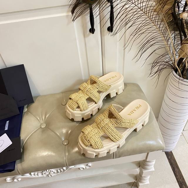 Factory Price P Prada New Thick-Soled Slippers Straw Surface Sheepskin Lining 35