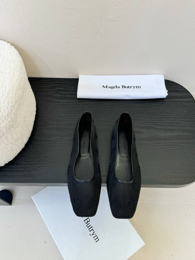 magda Butr 25Ss New Product Embroidered Square Toe Flat Shoes I Was Attracted