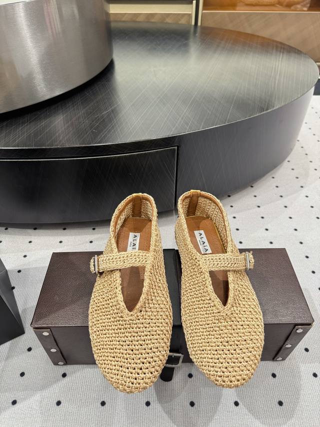New Ballet Flats Are Super Popular. I Love Them So Much. They Are So Beautiful A