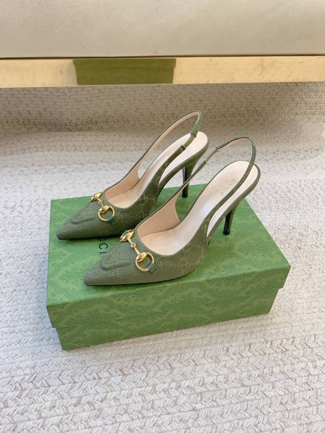 gucc*Ss25 New Style Horsebit Pointed High Heel Sandals Original Last, Top Qua