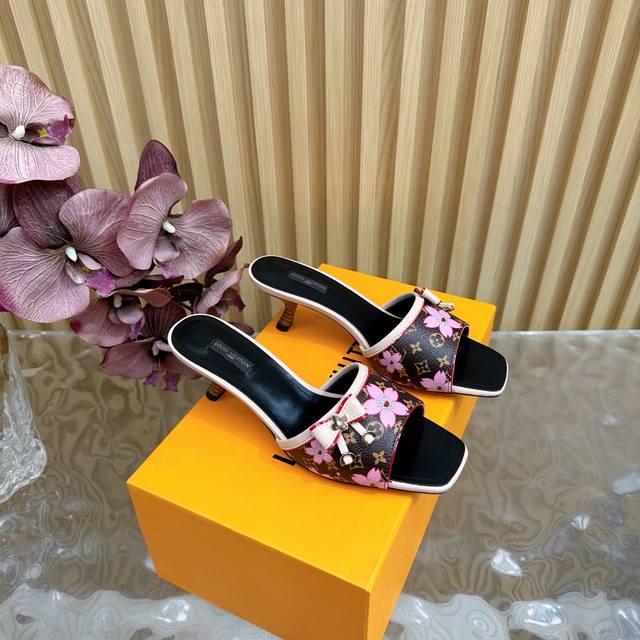 Exclusive New Lv Donkey Brand 2025 Early Spring New Top Version Original Develop