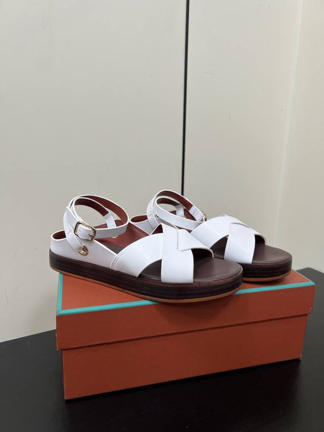 loro Piana Lp S New Spring And Summer Cross-Strap Thick-Soled Sandals With Op