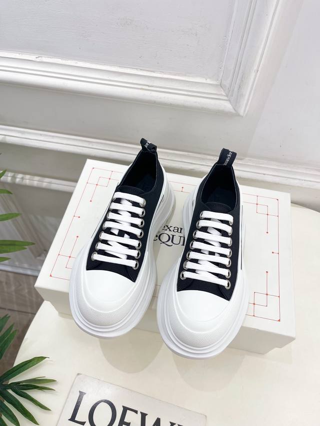 alexander Mcqueen Mcqueen 2025 Spring And Summer New Classic Casual Thick-Sol