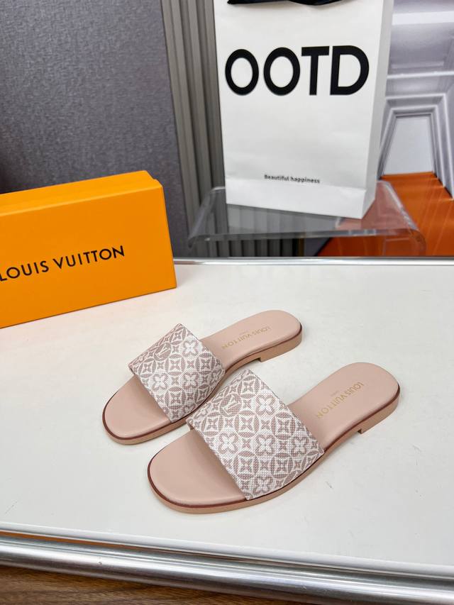 louis Vuiton2025 Spring And Summer Latest Model This Liiy Flat Sandal Is Made