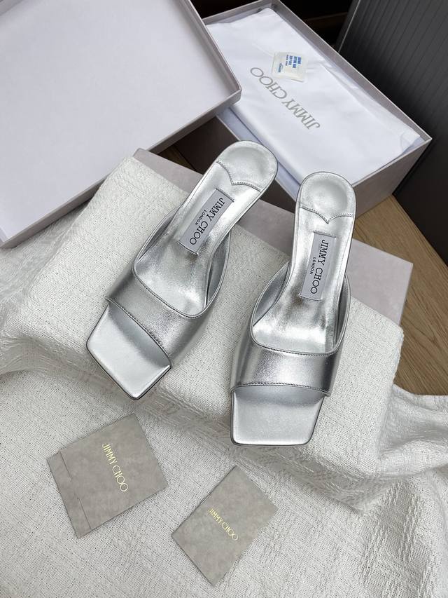 Top Version Jimmy Choo..25 Early Spring New Square Toe Slippers It Is Really A L