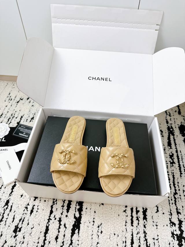chanelchanel 25 A New Summer Slippers, The Same Style As The Counter, A Must-