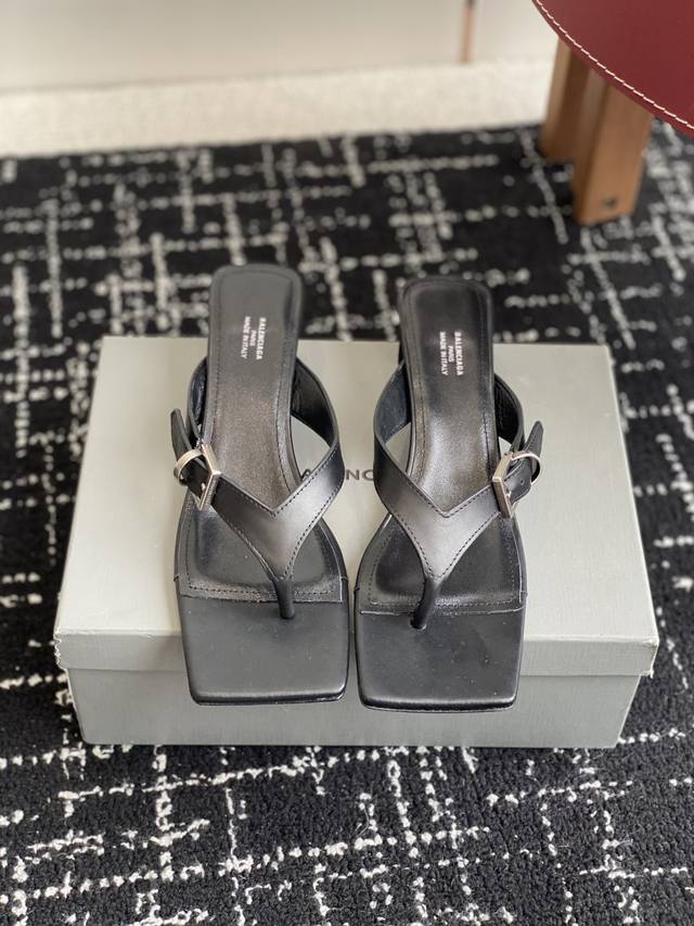 Purchasing Agent Level Balenciaga 25Ss New Summer High-Heeled Square-Toed Flip-F