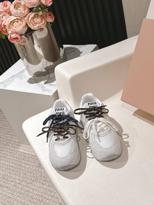 miumiumiu Miu's Latest American Retro Dad Sneakers~ Popular Sneakers With Goo
