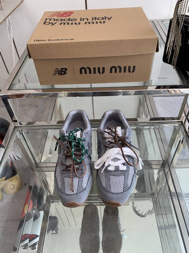 miu Miu X New Balance 24Ss Early Spring Joint Runway Model Super Popular No M