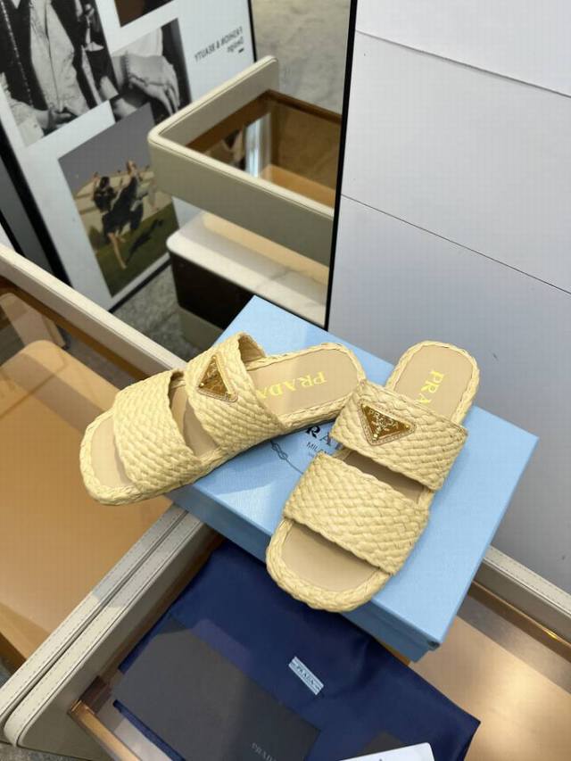 Prada Hand-Woven Raffia Fingerless Sandals. Retro, Fashionable And Avant-Garde C