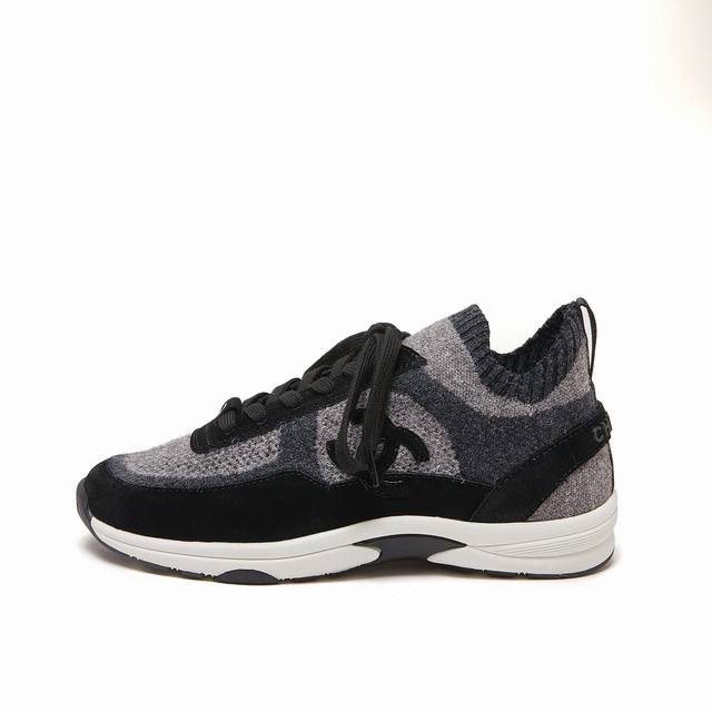 chanel Chanel Top Casual Sports Shoes This Classic Design Upper Has A Variety